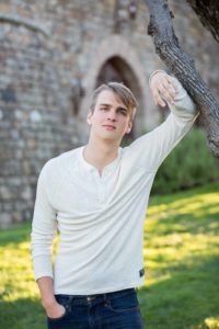 windsor senior portrait photographer, windsor senior portrait, sonoma county senior portrait photographer