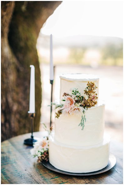 wedding cake inspiration at beltane ranch