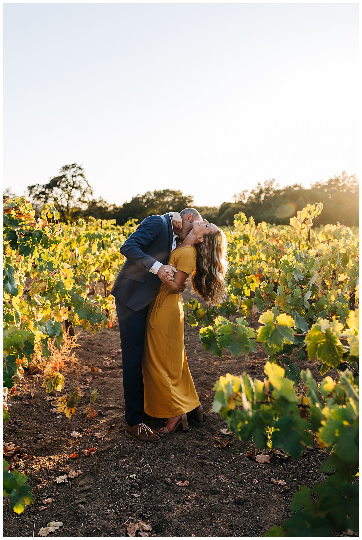 Sonoma-Engagement-Photos-in-the-fall