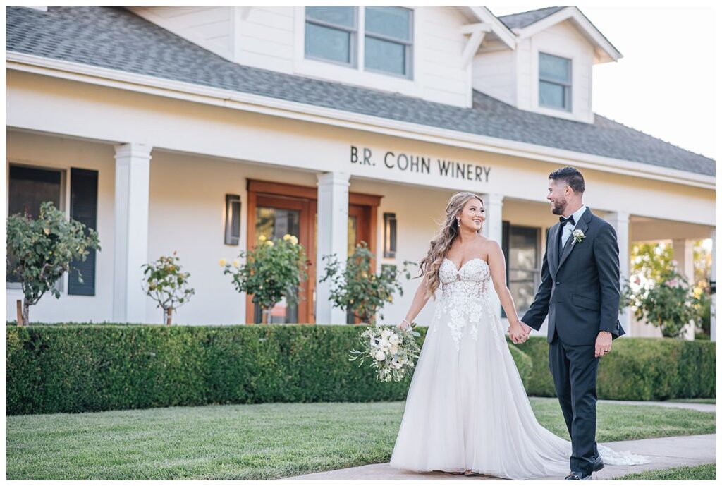 couples portraits at br cohn winery wedding