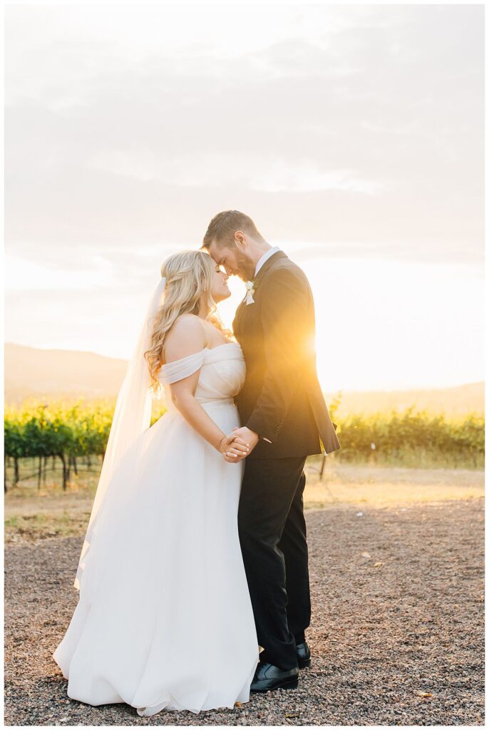 bride and groom at kunde winery