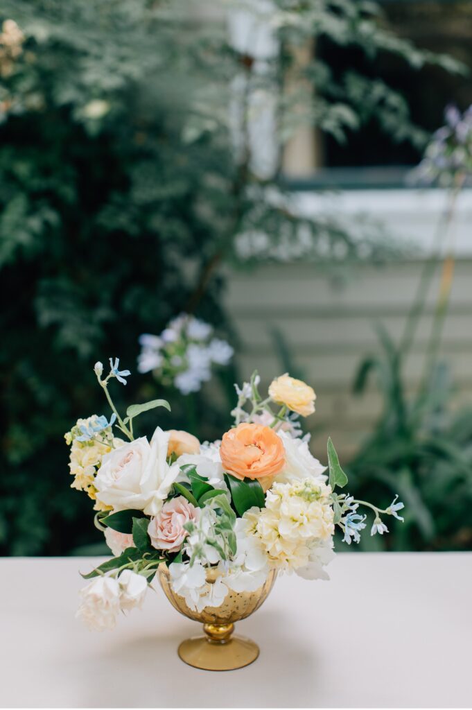 floral centerpiece at sonoma wedding