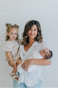mom and kids newborn photography