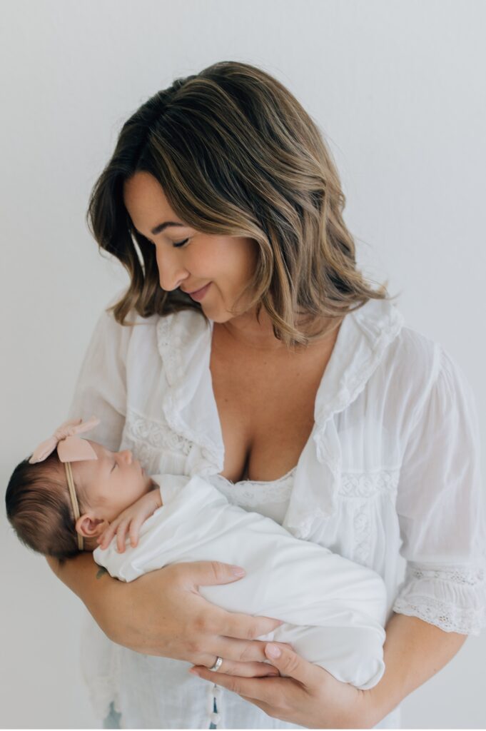 mom and newborn