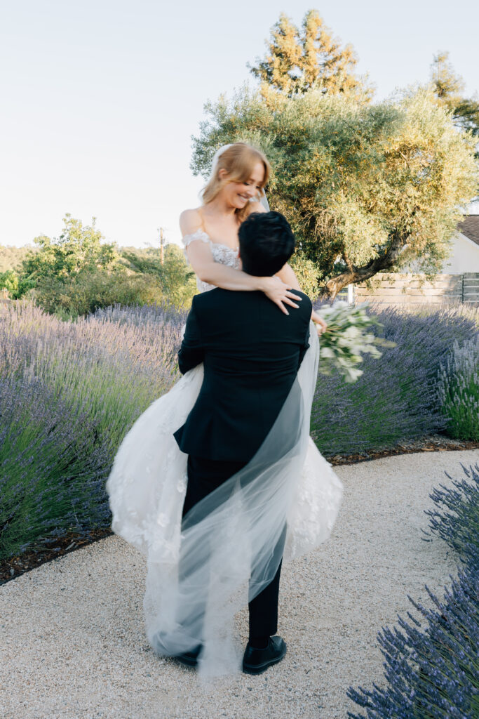 couples portraits at Rus Farm Healdsburg